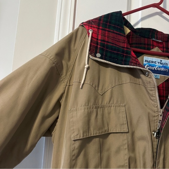 Vintage Pacific Trail Khaki Field Jacket Plaid Lined Hood Men’s Size XL Utility - Picture 4 of 16